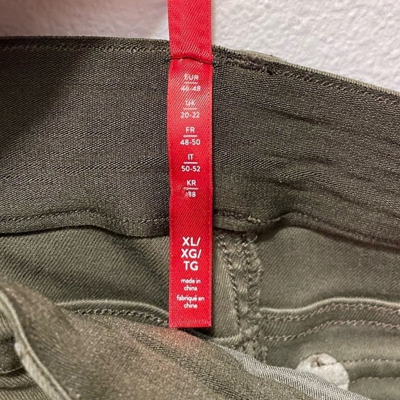 Spanx Twill Cropped Wide Leg Jeans Olive Green Women’s Size XL - Picture 4 of 10